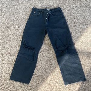 Levi Ribcage Straight Black Jeans. Size 31